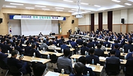 남성현 산림청장이 9일 경북 청송군 임업인종합연수원에서 전국 142개 산림조합장들과 간담회를 하고 있다.
