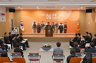 남화영 소방청장이 16일 세종시 소방청에서 열린 ‘제7회 S.A.V.E. 영웅 시상식’에서 격려사를 하고 있다.