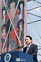 윤석열 대통령이 19일 경기도 양주시 회암사지에서 열린 ‘회암사 사리 이운 기념 문화축제 및 삼대화상 다례재’에서 축사하고 있다.