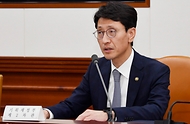 김윤상 기획재정부 차관이 23일 서울 종로구 정부서울청사에서 열린 ‘제16차 재정집행 점검회의’에서 모두발언을 하고 있다.