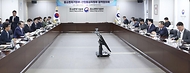 강경성 산업통상자원부 제1차관이 28일 정부세종청사 중소벤처기업부 대회의실에서 열린 ‘제2차 산업통상자원부-중소벤처기업부 정책협의회’에서 인사말을 하고 있다.