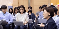 한화진 환경부 장관이 28일 정부세종청사 환경부 기자실에서 열린 출입기자단 간담회에서 발언하고 있다. 