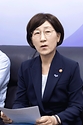 한화진 환경부 장관이 28일 정부세종청사 환경부 기자실에서 열린 출입기자단 간담회에서 발언하고 있다. 
