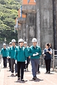 한화진 환경부 장관이 29일 충북 괴산군 소재 괴산댐을 방문, 홍수기 댐 운영 개선 방안과 현장을 점검하고 있다. 