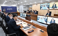 최상목 경제부총리 겸 기획재정부 장관이 3일 정부세종청사에서 열린 ‘경제관계장관회의’를 주재하며 발언하고 있다.