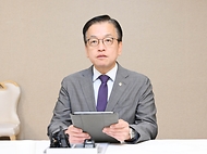 최상목 부총리 겸 기획재정부 장관이 4일 서울 종로구 정부서울청사에서 열린 물가관계장관회의에서 발언하고 있다.