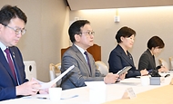 최상목 부총리 겸 기획재정부 장관이 4일 종로구 정부서울청사에서 열린 물가관계장관회의에서 발언하고 있다. 