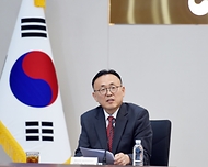 이한경 행정안전부 재난안전관리본부장이 10일 정부세종청사에서 열린 ‘제5차 국가안전관리기본계획 수립 관계기관 대책회의’를 주재하고 있다.