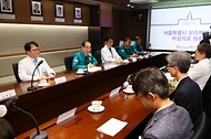 한덕수 국무총리가 14일 의사집단행동 대비 현장 점검차 서울 동작구 보라매병원을 찾아 직원들을 격려하고 현황 보고를 받기에 앞서 인사말을 하고 있다.