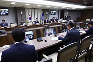 한덕수 국무총리가 20일 정부세종청사에서 열린 ‘제41회 국정현안관계장관회의’를 주재하며 발언하고 있다.