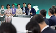 윤석열 대통령이 26일 서울 광진구 보건복지부 국립정신건강센터에서 열린 ‘정신건강정책 혁신위원회 1차 회의’에서 마무리 발언을 하고 있다.