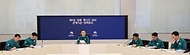 이한경 행정안전부 재난안전관리본부장이 19일 정부세종청사 중앙재난안전상황실에서 열린 ‘제9호 태풍 종다리 대비 관계기관 대책회의’를 주재하고 있다. 