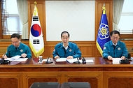 한덕수 국무총리가 27일 서울 종로구 정부서울청사에서 열린 ‘보건의료노조 파업 관계장관회의’에서 발언하고 있다.
