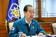 한덕수 국무총리가 27일 서울 종로구 정부서울청사에서 열린 ‘보건의료노조 파업 관계장관회의’에서 발언하고 있다.
