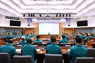 한덕수 국무총리가 6일 서울 종로구 정부서울청사 별관에서 열린 ‘2024년 을지연습 사후강평회의’를 주재하며 발언하고 있다.