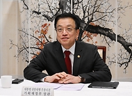최상목 대통령 권한대행 부총리 겸 기재부 장관이 2월 27일 오전 서울 종로구 정부서울청사에서 열린 '대외경제현안간담회'를 주재하고 있다.
