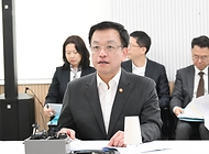 최상목 대통령 권한대행 부총리 겸 기획재정부 장관이 3월 13일 오전 서울 마포구 소상공인연합회의 디지털교육센터에서 '민생경제점검회의'를 주재, 모두발언을 하고 있다.