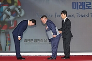김민석 국무총리가 27일 경기도 고양시 킨텍스에서 열린 유엔군 참전의 날 기념식에 참석, 기념사를 하고 있다.