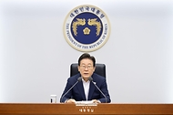 이재명 대통령이 30일 서울 용산 대통령실 청사에서 열린 비상경제점검 태스크포스(TF) 3차 회의에서 발언하고 있다.