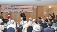 권오을 국가보훈부 장관이 30일 오전 서울시 구로구 더링크 호텔에서 열린 영웅의 도시락 6·25참전유공자 초청 오찬에 참석하여 축사를 하고 있다.