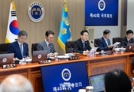 이재명 대통령이 2일 서울 용산 대통령실 청사에서 열린 제40회 국무회의에서 발언하고 있다.