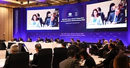 아시아태평양경제협력체(APEC) 재무장관회의가 21일 인천 중구 인스파이어 리조트에서 열렸다.

이번 회의에는 21개 회원국 장관, 국제통화기금(IMF)·경제협력개발기구(OECD)·세계은행(WB) 등 국제기구와 국내외 기업 및 학계 관계자 등 2천여명이 참석했다.