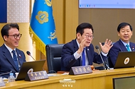 이재명 대통령이 16일 세종시 정부세종청사에서 열린 국무회의에서 발언하고 있다.