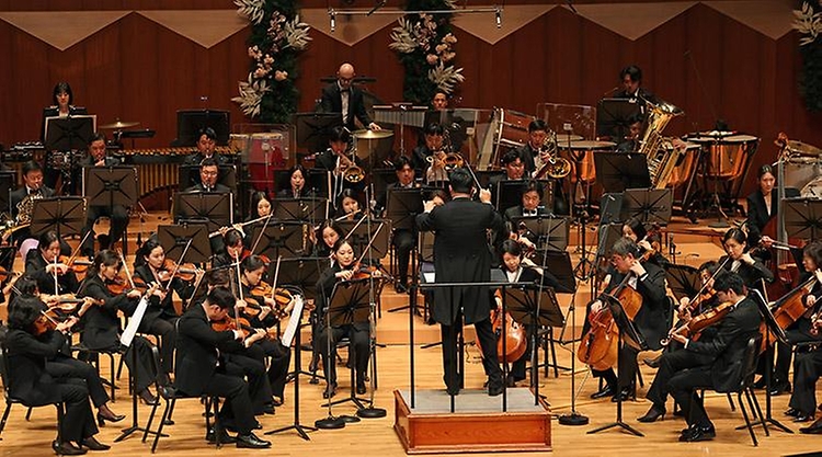 문화체육관광부(장관 최휘영)는 2026년 병오년 새해를 맞이해 1월 7일(수) 오후 7시, 서울 예술의전당 콘서트홀에서 '2026 신년음악회'를 개최했다.