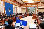이재명 대통령이 1월 20일 청와대에서 열린 국무회의를 주재하고 있다.