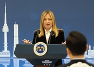 조르자 멜로니 총리가 1월 19일 청와대에서 열린 한·이탈리아 공식 오찬에서 환영사를 하고 있다. 