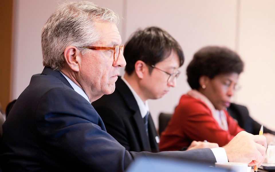 정은경 보건복지부 장관이 2월 23일 서울 중구 롯데호텔에서 알렉샨드리 호샤 산투스 파딜랴 브라질 보건부 장관과 양국 간 보건 협력 방안을 논의하고 있다.