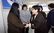 정은경 보건복지부 장관이 3월 16일 전북특별자치도 청년미래센터를 방문해 위기아동청년 전담 시범사업의 추진현황을 점검하고, 현장 의견을 청취하고 있다.