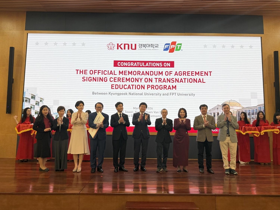 최교진 교육부 장관이 3월 3일부터 3월 5일(현지 시간)까지 한국어교육과 한국 교육시스템의 확산을 도모하기 위해 필리핀과 베트남을 방문했다.