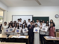 최교진 교육부 장관이 3월 3일부터 3월 5일(현지 시간)까지 한국어교육과 한국 교육시스템의 확산을 도모하기 위해 필리핀과 베트남을 방문했다.