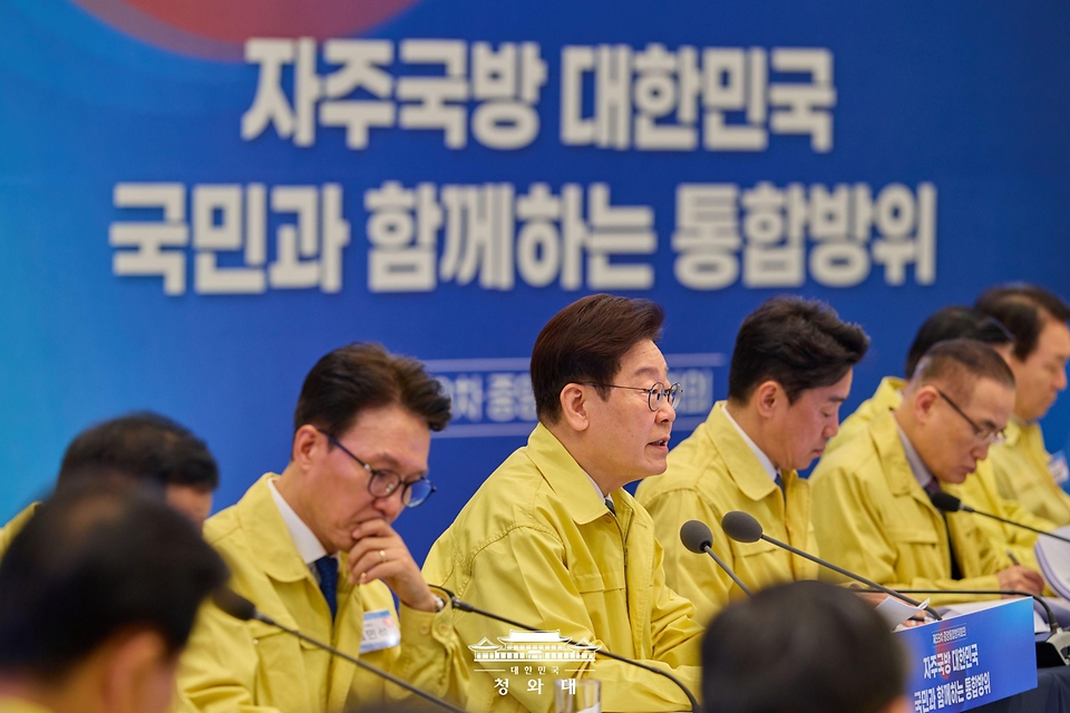 이재명 대통령이 3월 23일 청와대 영빈관에서 열린 제59차 중앙통합방위회의에서 발언하고 있다.