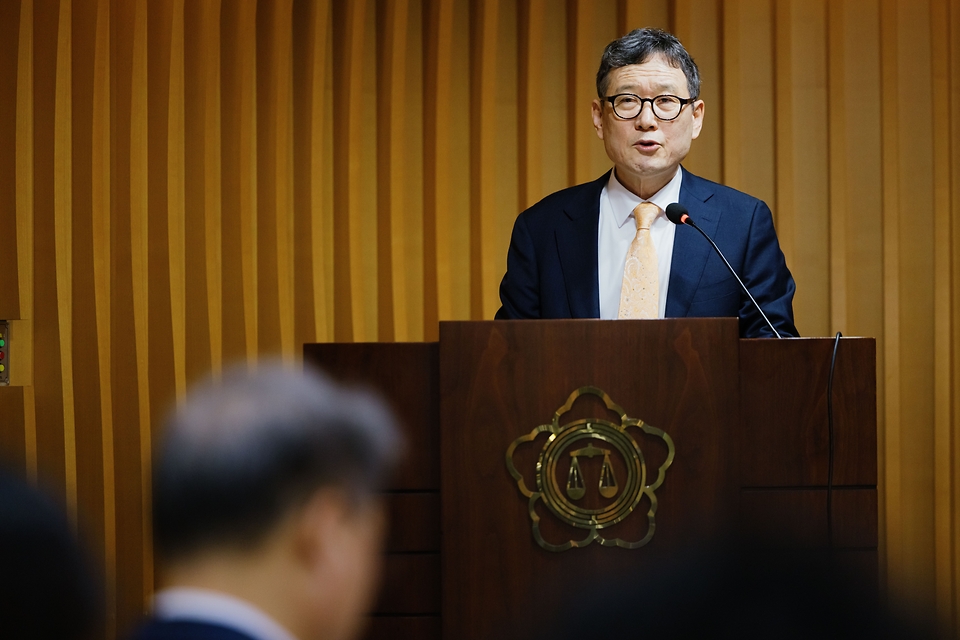 '국민을 위한 검찰개혁 방안 대토론회'가 3월 27일 서울 서초구 변호사회관에서 열렸다. 토론회는 한국형사법학회, 한국형사정책학회, 한국법령정책연구원, 서울지방변호사회, 검찰개혁추진단이 주최했다.