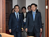 구윤철 부총리 겸 재정경제부 장관이 3월 26일 서울 종로구 정부서울청사에서 열린 '민생물가 특별관리 관계장관 TF'를 주재, 모두발언을 하고 있다.