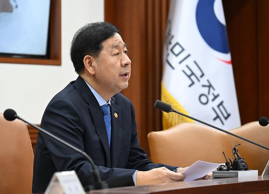 구윤철 부총리 겸 재정경제부 장관이 3월 26일 서울 종로구 정부서울청사에서 열린 '민생물가 특별관리 관계장관 TF'를 주재, 모두발언을 하고 있다.