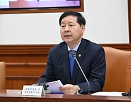 구윤철 부총리 겸 재정경제부 장관이 3월 26일 서울 종로구 정부서울청사에서 열린 '민생물가 특별관리 관계장관 TF'를 주재, 모두발언을 하고 있다.