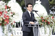 김민석 국무총리가 4월 3일 제주 4·3 평화공원에서 열린 제78주년 제주 4·3 희생자 추념식에서 추념사를 하고 있다.