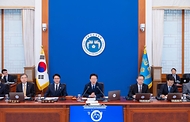이재명 대통령이 5월 6일 청와대에서 열린 국무회의 겸 비상경제점검회의에서 발언하고 있다.