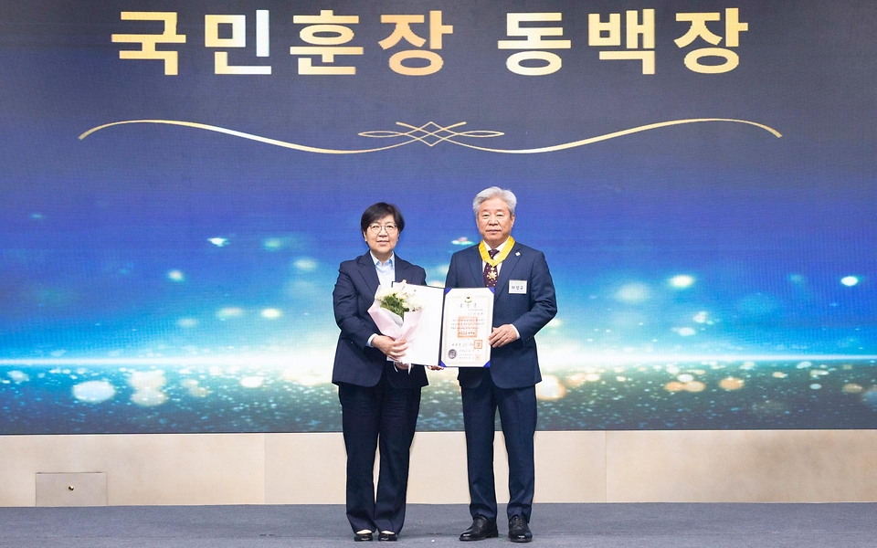정은경 보건복지부 장관이 5월 4일 제104회 어린이날을 맞아 서울 중구 웨스틴 조선 서울호텔 그랜드볼룸에서 아동권리보장원과 함께 '2026년 어린이날 기념식'을 개최하고 있다.