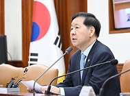 구윤철 부총리 겸 재정경제부 장관이 5월 8일 서울 종로구 정부서울청사에서 열린 '비상경제본부회의 겸 경제관계장관회의 겸 부동산관계장관회의'를 주재, 모두발언을 하고 있다.