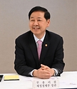 구윤철 부총리 겸 재정경제부 장관이 5월 12일 서울 종로구 정부서울청사에서 외환시장 제도개선 관련 금융기관장 간담회를 주재, 모두발언을 하고 있다.