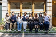 한성숙 중소벤처기업부 장관이 5월 12일 여성·청년 소상공인이 출산·육아와 생업을 병행하며 겪는 돌봄 공백과 경영 애로를 청취하기 위해 소상공인 사회안전망 시리즈 1차 간담회인 '여성·청년 소상공인 출산·육아 관련 간담회'를 개최하고 있다.