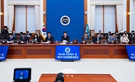 이재명 대통령이 5월 20일 청와대에서 열린 국무회의 겸 비상경제점검회의를 주재하고 있다.