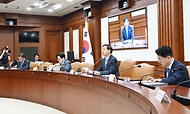 구윤철 부총리 겸 재정경제부 장관이 5월 29일 서울 종로구 정부서울청사에서 열린 '비상경제본부회의 겸 경제관계장관회의 겸 산업경쟁력강화 관계장관회의'를 주재, 모두발언을 하고 있다.