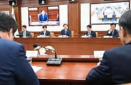 구윤철 부총리 겸 재정경제부 장관이 6월 4일 서울 종로구 정부서울청사에서 열린 '민생물가 특별관리 관계장관 TF'를 주재, 모두발언을 하고 있다.