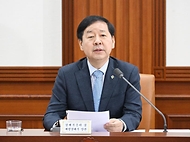 구윤철 부총리 겸 재정경제부 장관이 6월 5일 서울 종로구 정부서울청사에서 열린 '비상경제본부회의 겸 경제관계장관회의'를 주재, 모두발언을 하고 있다.