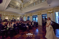 6월 4일 서울 덕수궁 석조전에서 열린 한-프 수교 140주년 행사에서 소프라노 조수미와 피아니스트 다비드 카두쉬가 축하 공연을 하고 있다.
